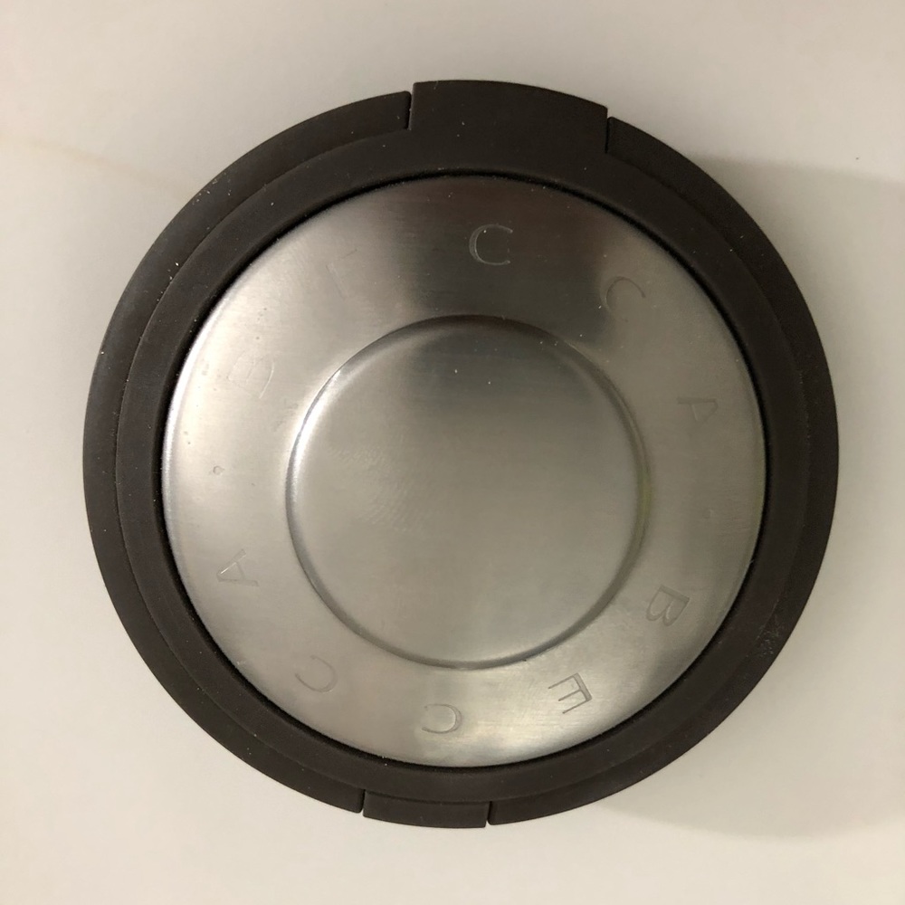 Authentic Becca Champagne Pop highlight.